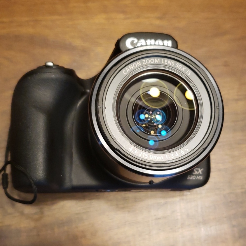 Canon SX530HS